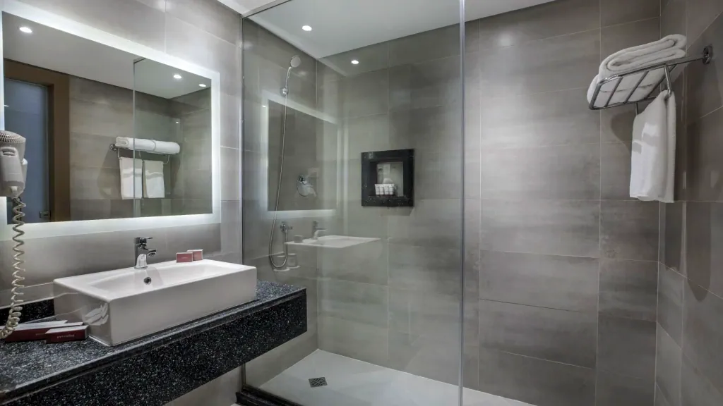 الفندق بيراميزا بيتش ريزورت - سهل حشيش